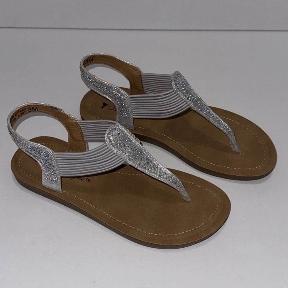 Sarah Jayne Thong Bling Dressy Sandal Girl's Size
13 NEW IN BOX